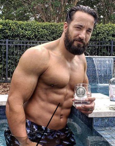 Gay Muscle Bottom Twitter