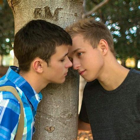 Jovenes Gay