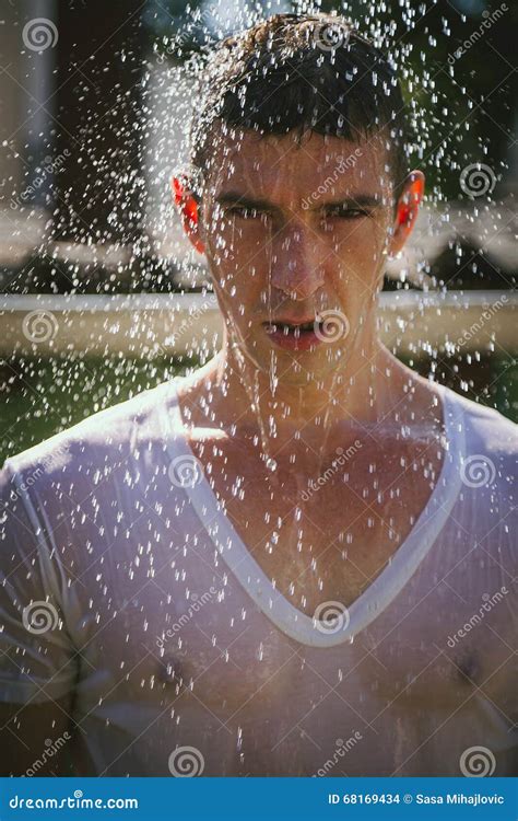 Men Showering Gay
