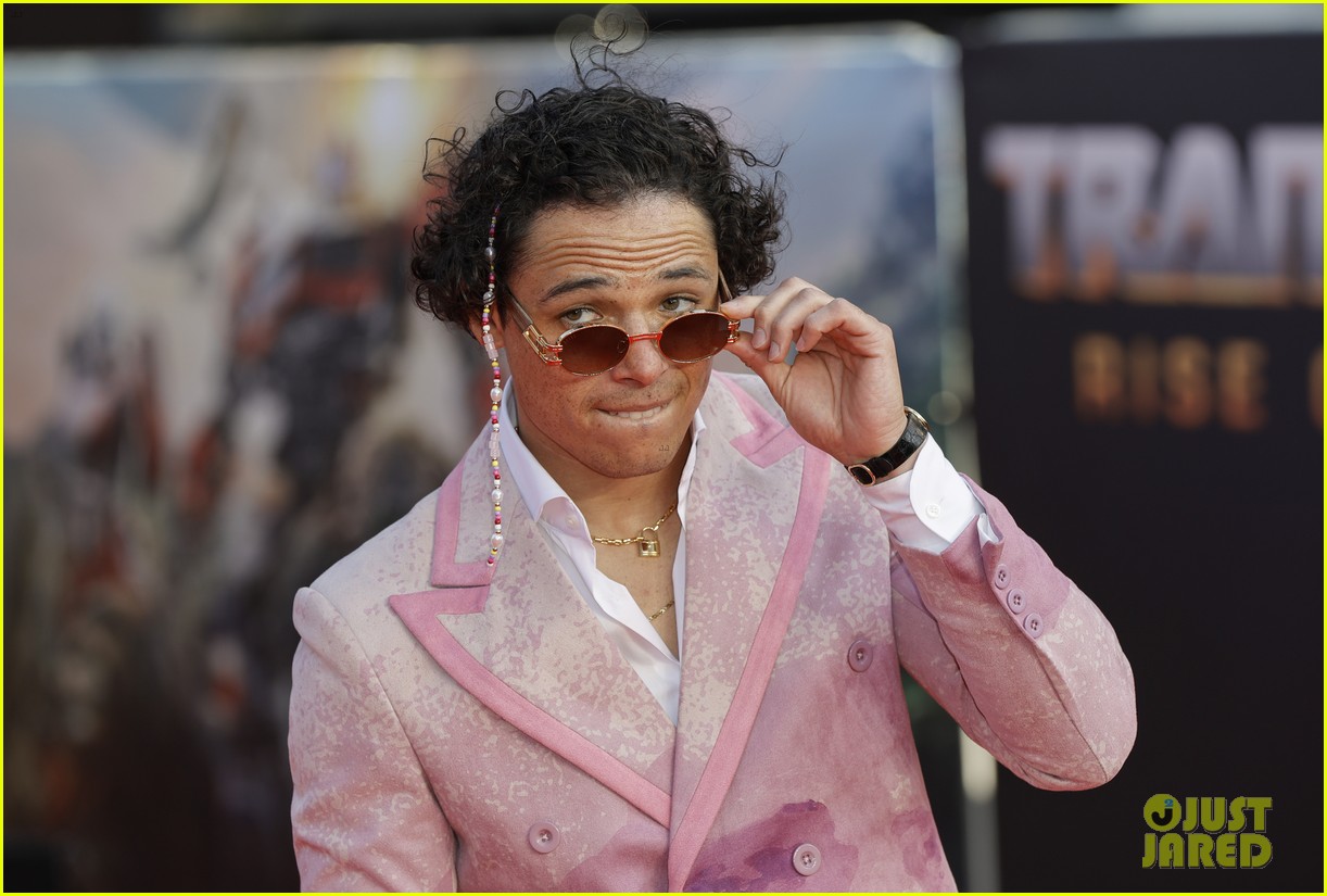 Photo Anthony Ramos Dominique Fishback Transformers London Premiere Photo Anthony Ramos Dominique Fishback Transformers London Premiere