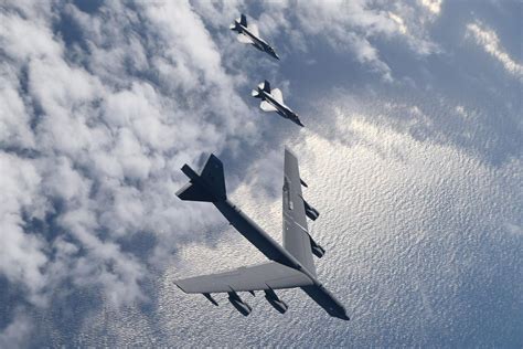 U S Deploys B 52 Bombers To Middle East For The First Time In 25 Years U S Deploys B 52 Bombers To Middle East For The First Time In 25 Years